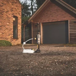 Titan TTI855PRW 22bar 18V 1 X 5.0Ah Li-Ion Cordless Hand-Held Pressure Washer -Maypole Shop 123PV A5