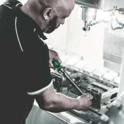 Wera Click-Torque C2 Adjustable Torque Wrench 1/2" X 18.1" -Maypole Shop 179HF A3