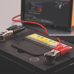 RAC RAC-HP026 12A Automatic Battery Charger 6 / 12V -Maypole Shop 2151R A2