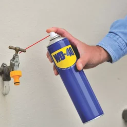 WD-40 Aerosol Lubricant 600ml -Maypole Shop 21697 A5