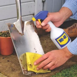 WD-40 Multi-Use Lubricant & Spray Applicator 5Ltr -Maypole Shop 32927 A7