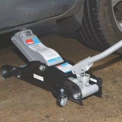 Hilka Pro-Craft 2 Tonne Low Profile Service Jack -Maypole Shop 52642 A2