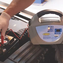 Ring RCB208 8A Automatic Car Battery Charger 12V -Maypole Shop 58809 A3