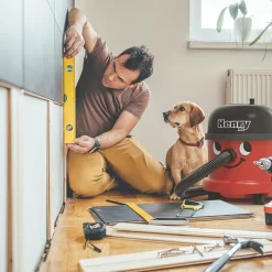 Numatic Henry XL 620W 15Ltr Dry Vacuum Cleaner 230V -Maypole Shop 624KP A3